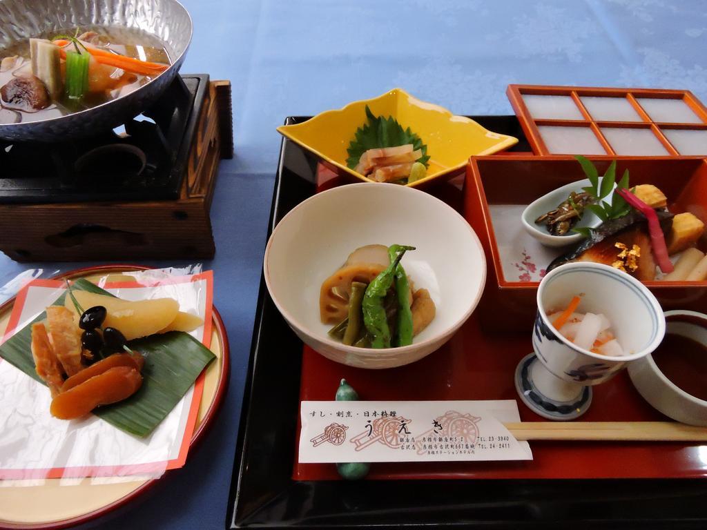 Hikone Station Hotel Екстер'єр фото
