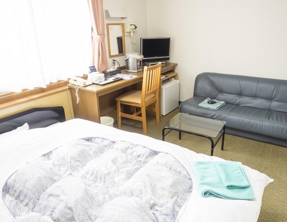 Hikone Station Hotel Екстер'єр фото